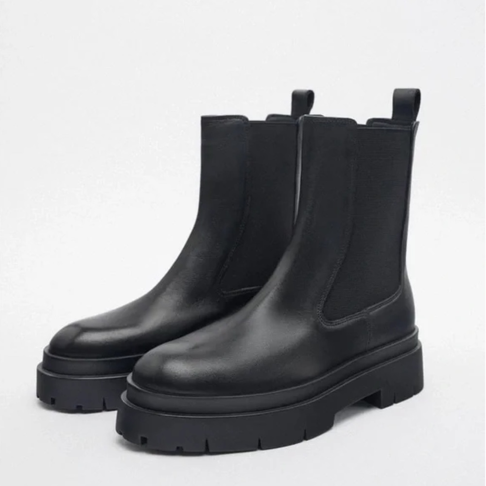 Zara Leather Lug Sole Chelsea Boot - SIZE 36